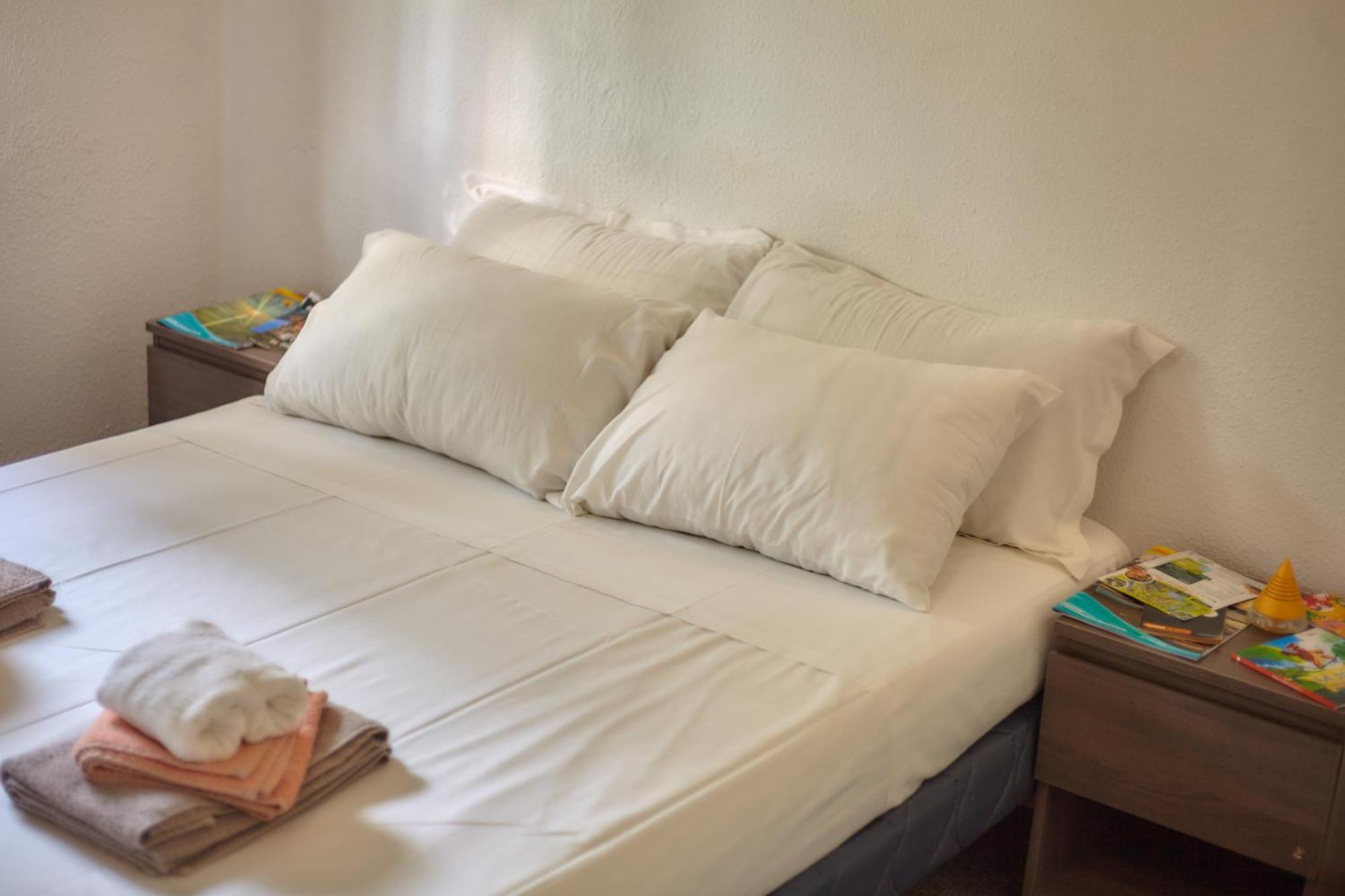 Hotel La Voile Bleue La Richardais Szoba fotó